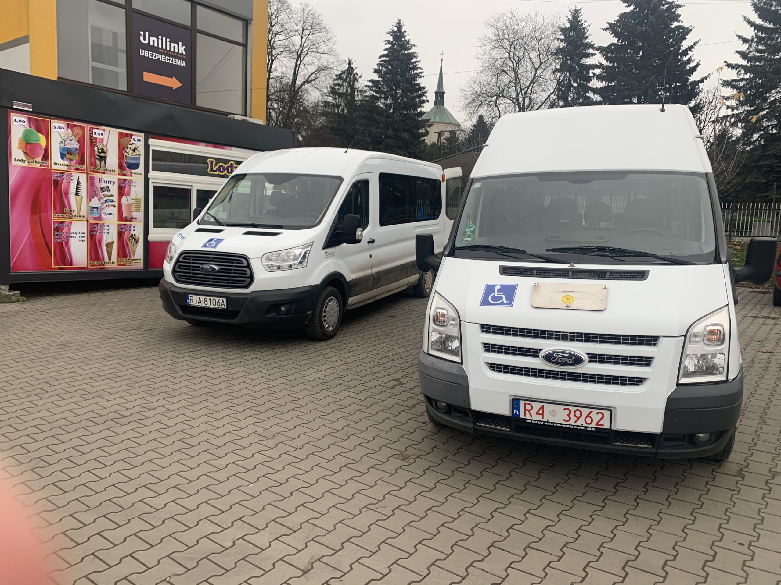 wynajem autokarów dla osób niepełnosprawnych